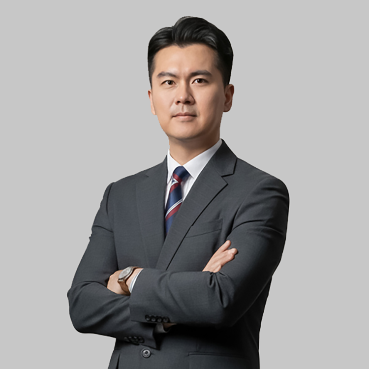 前)경기남부경찰청 경찰경력 김동완 대표변호사